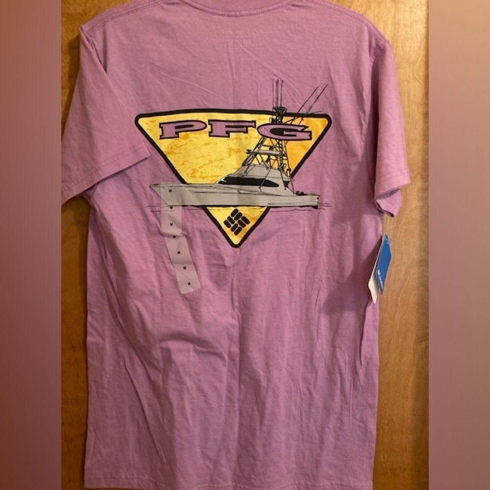 NEW Columbia Men’s PFG Performance Fishing Gear T-Shirt Purple Yacht Ship Sz M - Picture 2 of 10